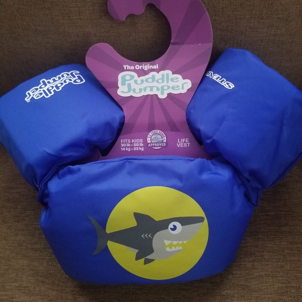 BRAND NEW - STEARNS Kids Puddle Jumper Life Vest - one size - 30-50lbs